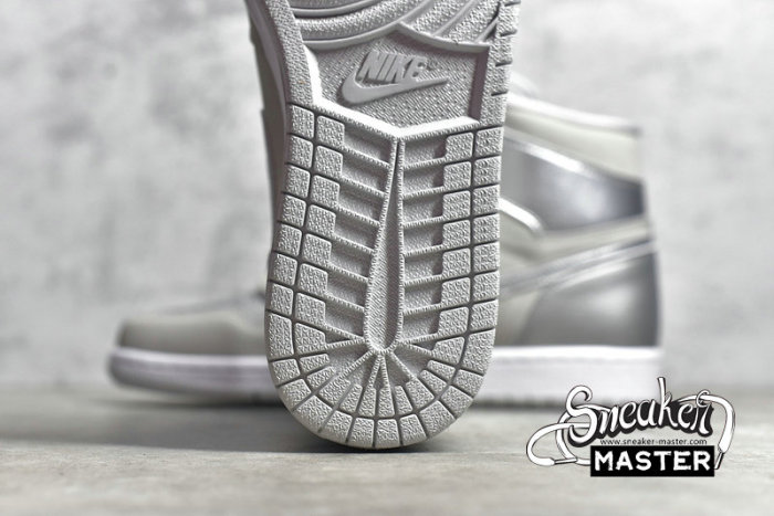 NIKE AIR JORDAN 1 RETRO HIGH CO JAPAN NEUTRAL GREY/METALLIC SILVER-WHITE DA0382-029