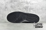 NIKE SUPREME X DUNK LOW PRO SB BLACK CEMENT BLACK/BLACK-CEMENT GREY 304292-131