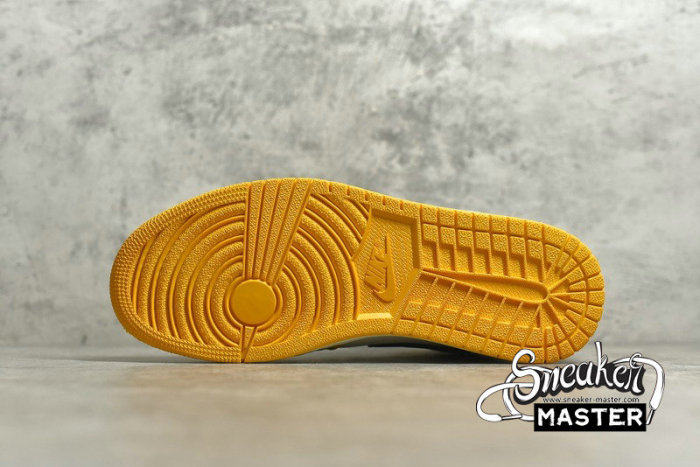 NIKE AIR JORDAN 1 MID SE LAKERS UNIVERSITY GOLD/PALE IVORY-COURT PURPLE-BLACK 852542-700