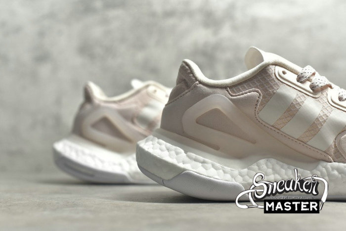 ADIDAS DAY JOGGER SHOES LIGHT PINK/LIGHT PINK/CLOUD WHITE FW0239