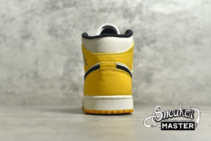 NIKE AIR JORDAN 1 MID SE LAKERS UNIVERSITY GOLD/PALE IVORY-COURT PURPLE-BLACK 852542-700