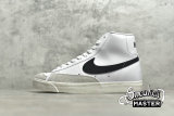 NIKE BLAZER MID '77 VINTAGE WHITE/WHITE/BLACK BQ6806-100