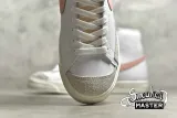 NIKE BLAZER '77 VINTAGE MID ATOMIC PINK WHITE/ATOMIC PINK/WHITE/HYPER CRIMSON CZ1055-110