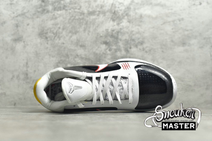 NIKE ZOOM KOBE 5 PROTRO ALTERNATE BRUCE LEE WHITE/BLACK/COMET RED/WHITE CD4991-101