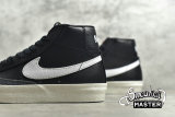 NIKE BLAZER MID '77 VINTAGE BLACK/BLACK/WHITE BQ6806-002