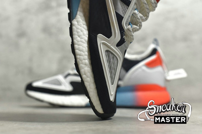 ADIDAS ZX 2K BOOST SHOS CORE BLACK/CLOUD WHITE/ORANGE-BLUE FY2012
