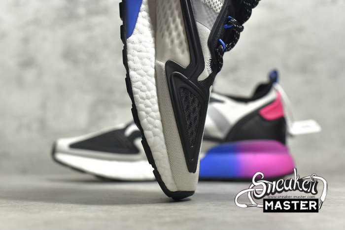 ADIDAS ZX 2K BOOST SHOES CLOUD WHITE/CORE BLACK/PURPLE-BLUE FV8835