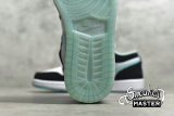NIKE AIR JORDAN 1 LOW ISLAND GREEN WHITE/BLACK/ISLAND GREEN CQ9828-131