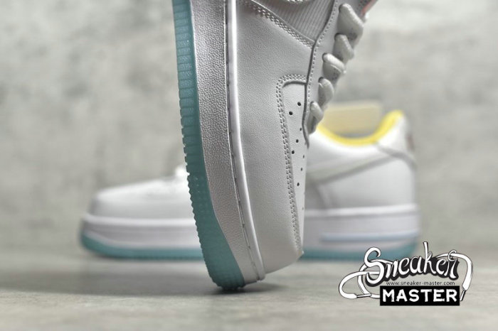 NIKE AIR FORCE 1 LOW 07 CORNER MARKETS WHITE/DARK SULFUR/HYPER PINK/WHITE CZ8132-100
