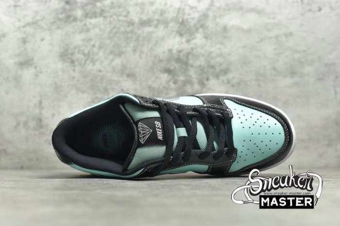 NIKE DUNK SB LOW X DIAMOND SUPPLY CO. TIFFANY AQUA/CHROME 304292-402