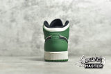 NIKE AIR JORDAN 1 MID SE GS PINE GREEN PINE GREEN/BLACK-SAIL-PINE GREEN BQ6931-301