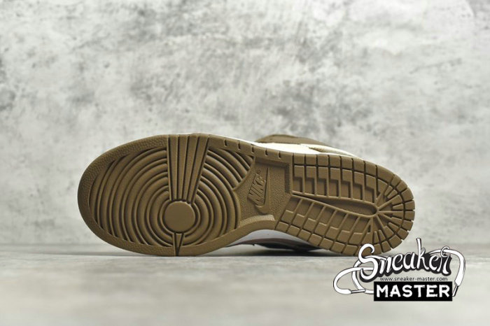 NIKE STUSSY X DUNK LOW PRO SB CHERRY DARK KHAKI/SHY PINK-VANILLA 304292-671