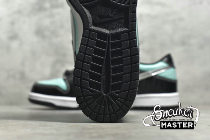 NIKE DUNK SB LOW X DIAMOND SUPPLY CO. TIFFANY AQUA/CHROME 304292-402