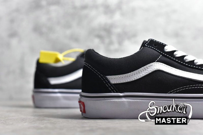 VANS OLD SKOOL SHOES BLACK/BLACK/WHITE VN000D3HY28