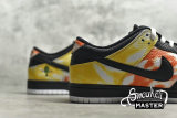 NIKE DUNK SB LOW TIE-DYE RAYGUN BLACK/ORANGE FLASH/BLACK BQ6832-001
