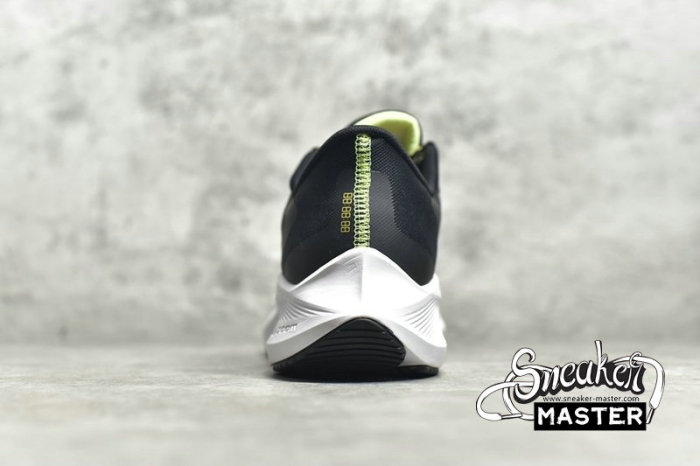 NIKE AIR ZOOM WINFLO 7 BLACK/UNIVERSITY GOLD/WHITE CJ0291-007