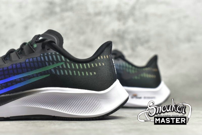 NIKE AIR ZOOM PEGASUS 37 BE TRUE BLACK/WHITE/MULTI-COLOR CV0266-001