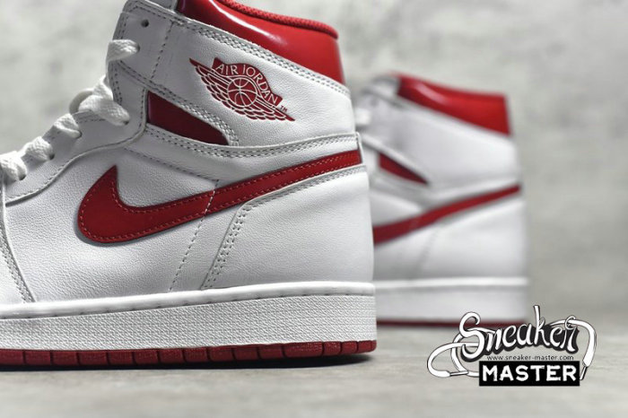 NIKE AIR JORDAN 1 RETRO HIGH OG METALLIC RED WHITE/VARSITY RED 555088-103