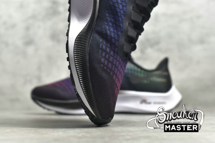 NIKE AIR ZOOM PEGASUS 37 BE TRUE BLACK/WHITE/MULTI-COLOR CV0266-001