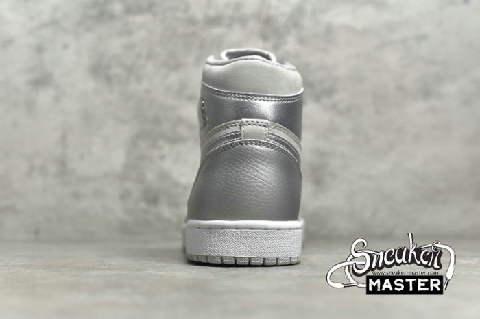 NIKE AIR JORDAN 1 RETRO HIGH OG CO.JP TOKYO NEUTRAL GREY/WHITE/METALLIC SILVER DC1788-029