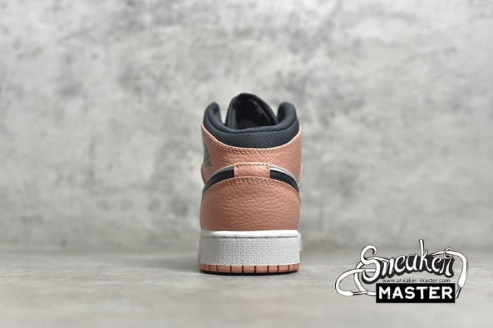 NIKE AIR JORDAN 1 MID GS PINK QUARTZ PINK QUARTZ/DARK SMOKE GREY/WHITE 555112-603