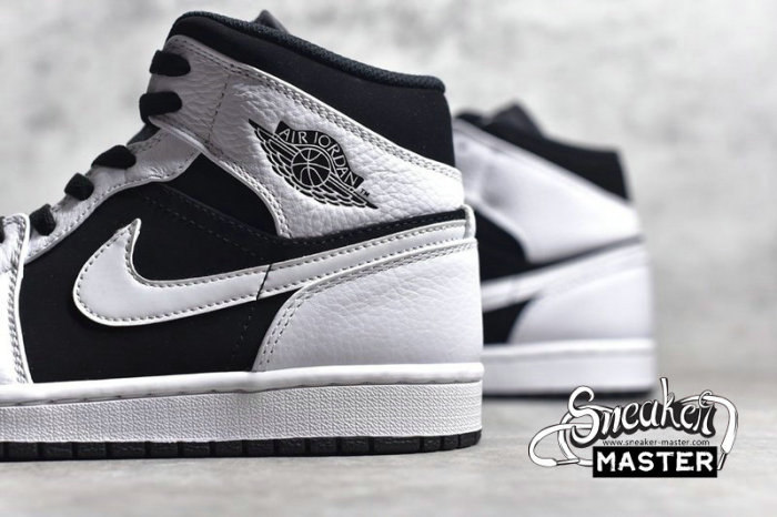 NIKE AIR JORDAN 1 RETRO MID TUXEDO BLACK/BLACK/WHITE 554724-113