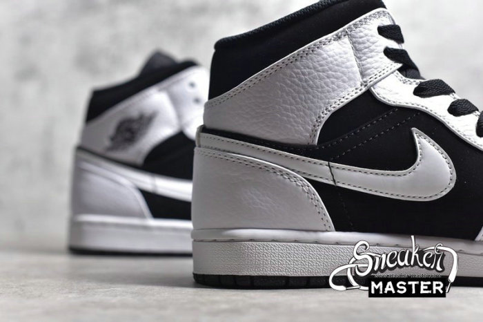 NIKE AIR JORDAN 1 RETRO MID TUXEDO BLACK/BLACK/WHITE 554724-113