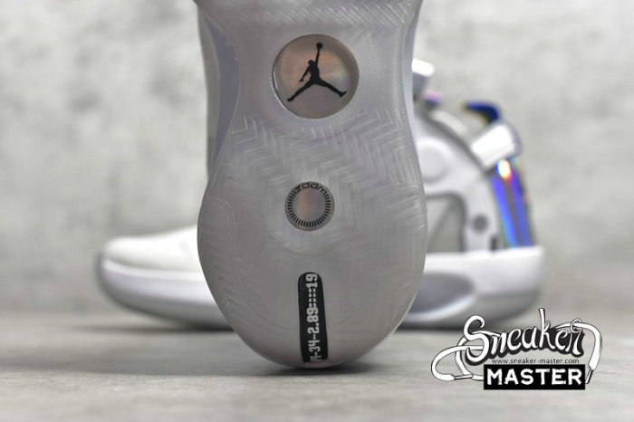 NIKE AIR JORDAN 34 GS UNITE WHITE/METALLIC SILVER BQ3384-101
