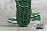 NIKE AIR JORDAN 1 LOW PINE GREEN PINE GREEN/BLACK/WHITE 553558-301