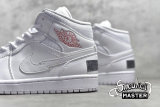 NIKE AIR JORDAN 1 MID SE EURO TOUR WHITE/WHITE/GYM RED/WHITE CW7589-100