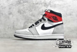 NIKE AIR JORDAN 1 RETRO HIGH OG SMOKE GREY WHITE/BLACK/LIGHT SMOKE GREY/VARSITY RED 555088-126