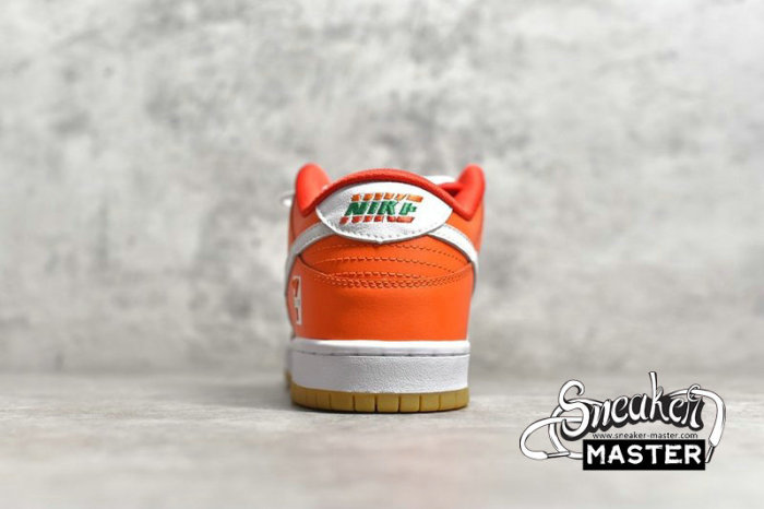 NIKE SB DUNK LOW X 7-ELEVEN ORANGE PEEL/PINE GREEN/UNIVERSITY RED CZ5130-600