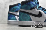NIKE AIR JORDAN 1 RETRO HIGH OG TIE-DYE WHITE/BLACK/AURORA GREEN CD0461-100