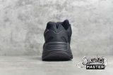 ADIDAS YEEZY BOOST 700 CORE BLACK/CORE BLACK-CORE BLACK FV4440