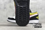 NIKE AIR JORDAN 1 LOW SPRAY PAINT BLACK/ACTIVE FUCHSIA/BLACK CW5564-001
