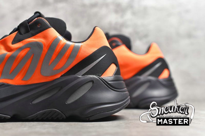 ADIDAS YEEZY BOOST 700 ORANGE ORANGE/LIGHT GREY/CORE BLACK FV3258
