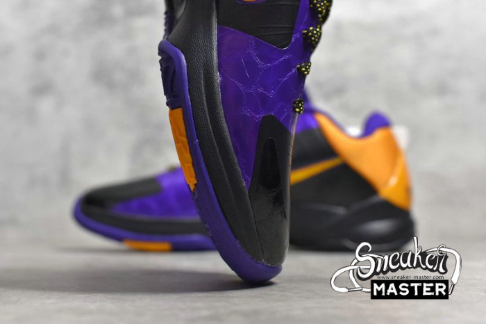 NIKE ZOOM KOBE 5 LAKERS AWAY BLACK/DEL SOL-VARSITY PURPLE 386429-071