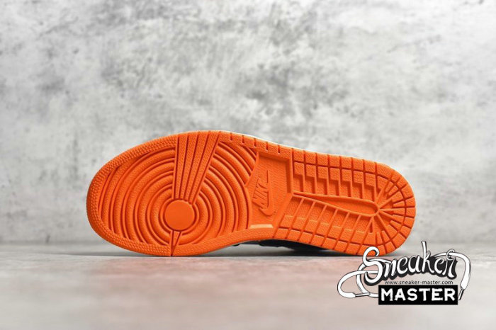 NIKE AIR JORDAN 1 LOW SHATTERED BACKBOARD STARFISH/BLACK-SAIL 553558-128