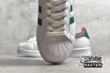 ADIDAS SUPERSTAR SHOES CLOUD WHITE/GREEN/RED-GOLD BC0198