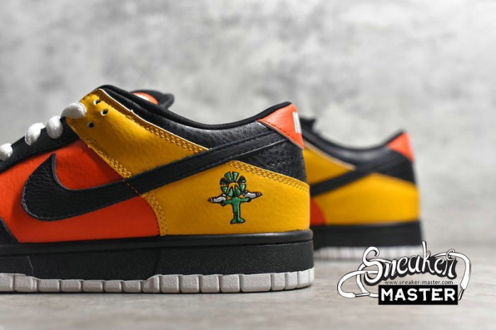 NIKE DUNK LOW PRO SB RAYGUN ORANGE FLASH/BLACK-BLACK 304292-803
