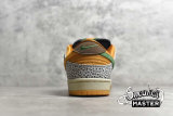 NIKE DUNK LOW PRO SB SAFARI NEUTRAL GREY/KUMQUAT/DESERT OCHRE CD2563-002