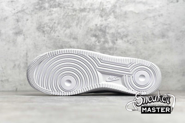 NIKE AIR FORCE 1 LOW 07 LX WORLDWIDE PACK BLACK/WHITE/FLASH CRIMSON/BLACK CZ5927-001