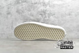VANS ERA 95 REISSUE MARSHMALLOW X FEAR OF GOD MARSHMALLOW/BLACK VN0A2XRYML6