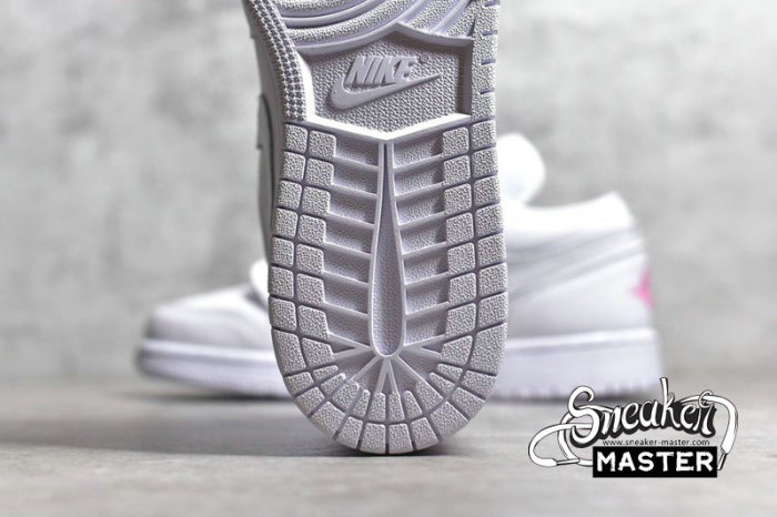 NIKE AIR JORDAN 1 LOW GS WHITE/WHITE-AURORA GREEN-SOAR 554723-101