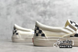 VANS SLIP-ON CLASSIC CANVAS WHITE/WHITE/BLACK VN000UDFF8L