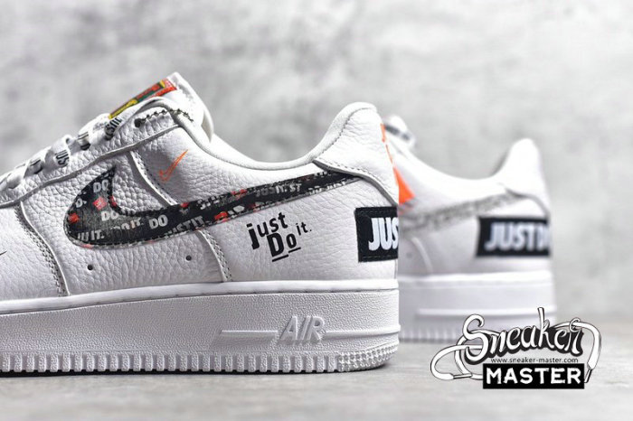 NIKE AIR FORCE 1 LOW 07 PRM JUST DO IT WHITE/WHITE-BLACK-TOTAL ORANGE AR7719-100