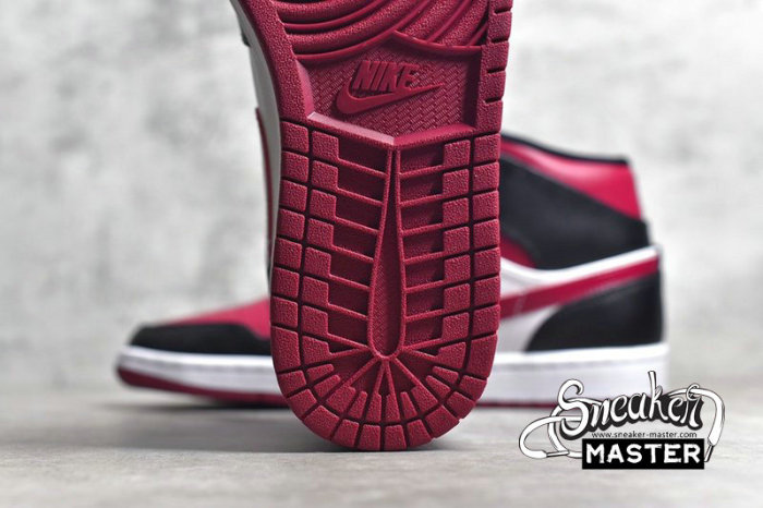 NIKE AIR JORDAN 1 MID BRED TOE BLACK/GYM RED-WHITE 554724-066