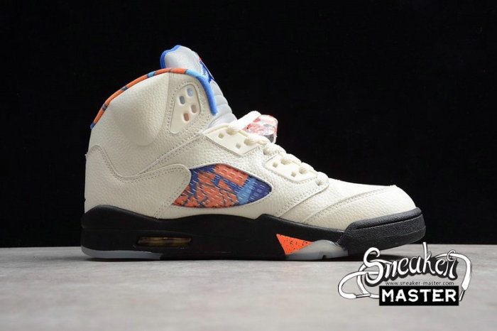 NIKE AIR JORDAN 5 RETRO INTERNATIONAL FLIGHT SAIL/ORANGE PEEL-BLACK-HYPER ROYAL 136027-148