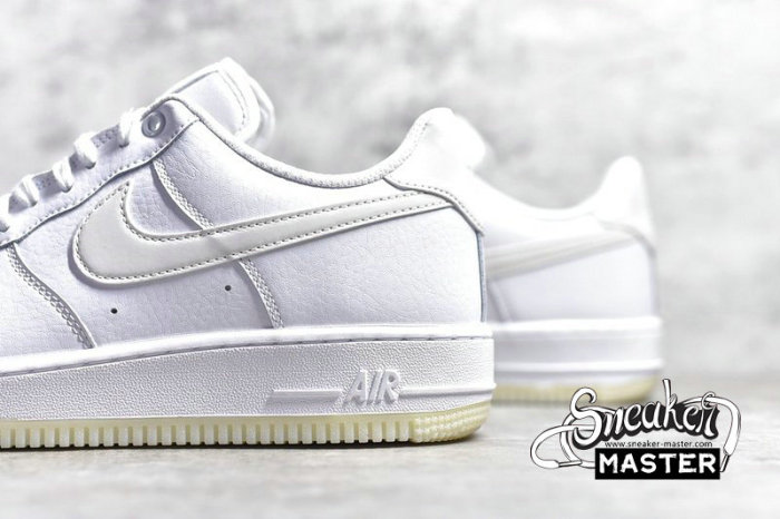 NIKE AIR FORCE 1 LOW 07 ESSENTIAL WHITE/WHITE-WHITE AO2132-101