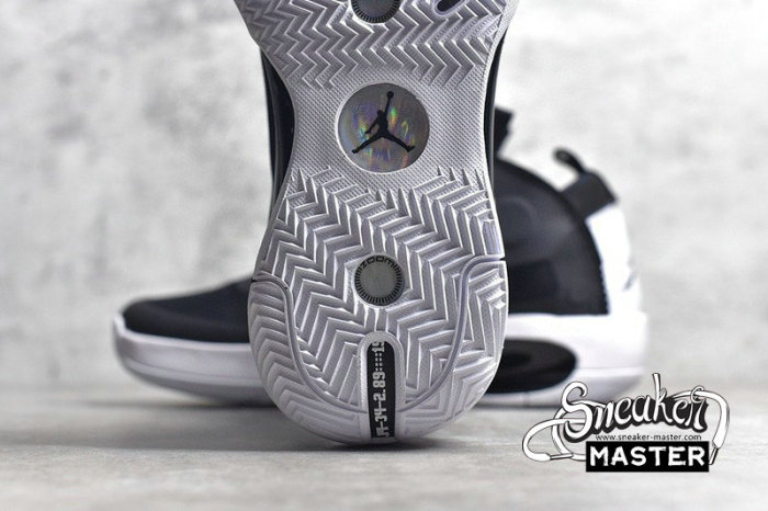 NIKE AIR JORDAN XXXIV ECLIPSE BLACK/BLACK/WHITE BQ3381-001